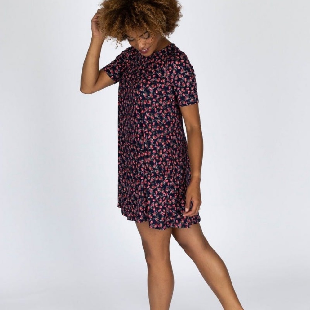 Swing Tunic Agnes & Dora navy floral - Picture 3 of 3